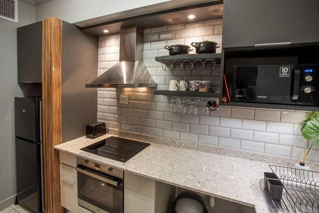 2 Sleeper Stylish Sanctuary Apartment