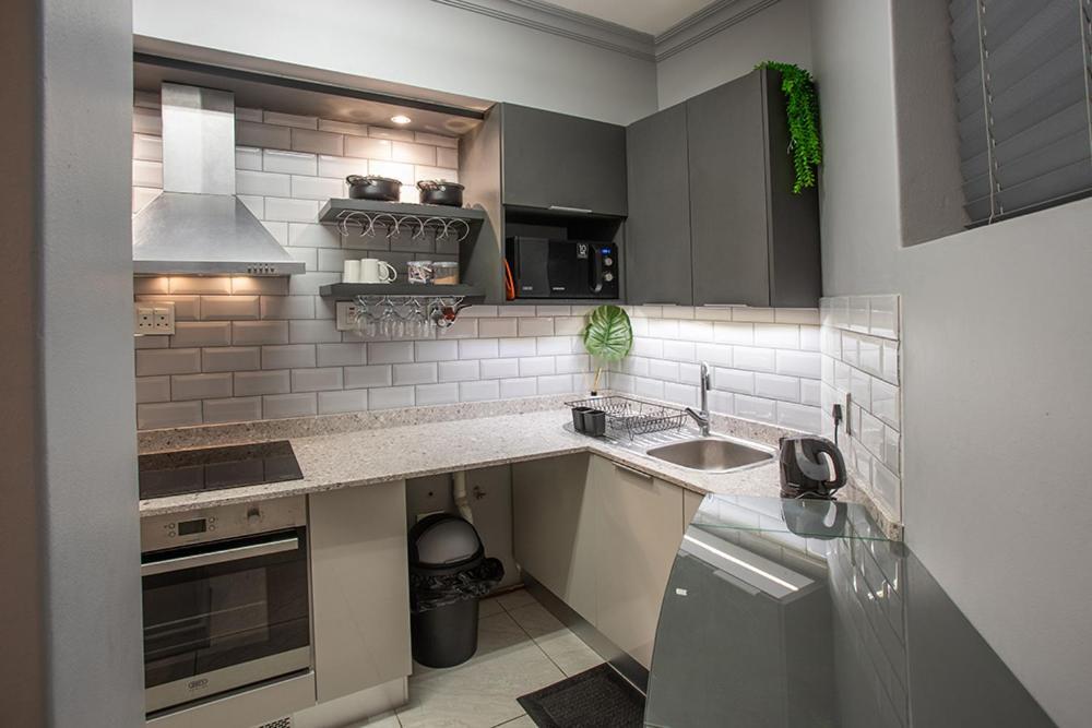 2 Sleeper Stylish Sanctuary * Durban